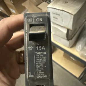 GE THQL1115 15A 1-Pole 120/240V Plug-In Breaker